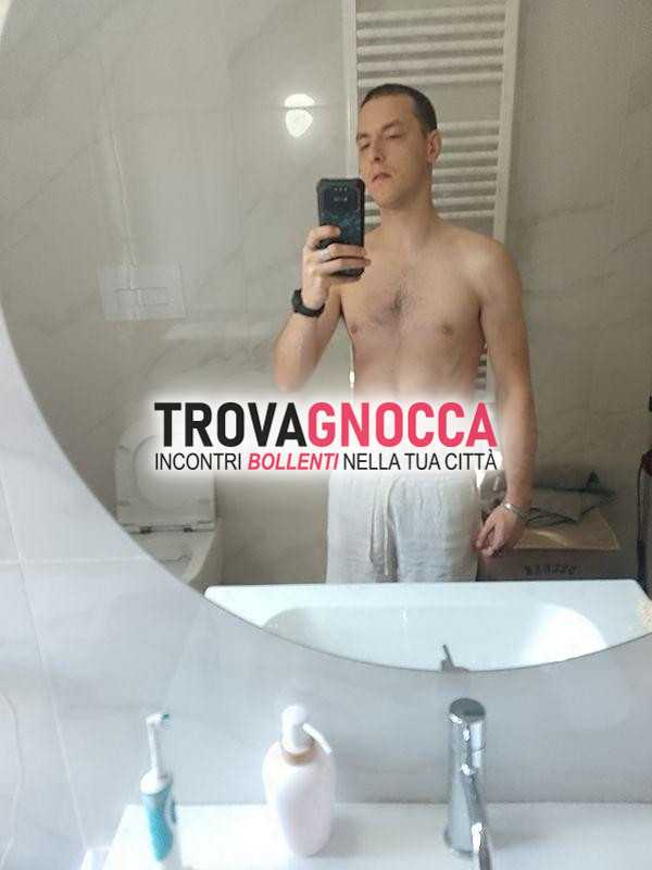 cerco donne ogni età senza nessuna intenzione commerciale.