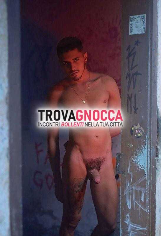 enzo ragazzo brasiliano è appena giunto città xxl e non vede l'ora conoscerti ti aspetto ambiente pulito e riservato incontro indimenticabile
