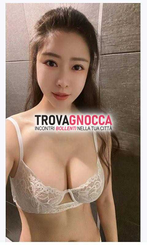 centro massaggi tutto.nuova ragagzza asiana piccolina