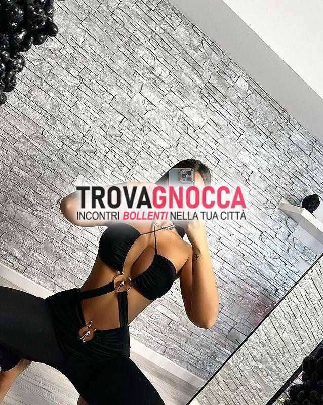 ❌ꜱᴛᴏᴘ ꜱᴛᴏᴘ❌ ecco ragazza alta classe💎 🔥 mai vista e stra-bellissima🎀 dolce creatura ❤️ che ti raggiungo dove e quando vuoi❤️ tÓnica passione questa è vera bomba sensazioni 🧨🧨🧨🍑🤗 non perdere l'occasione vivere momento unico 🥰