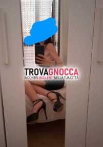 casalinga cerca emozioni e spensieratezza