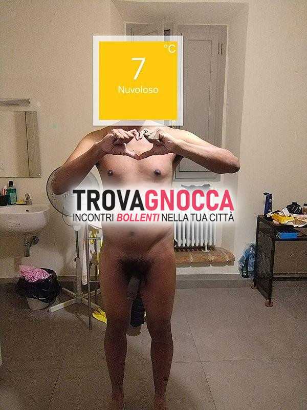 giovane sudamericano disposizione voi