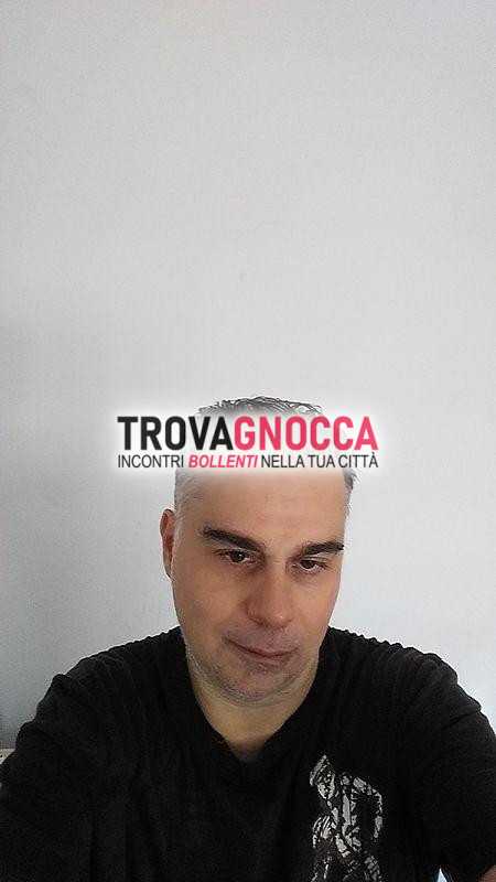 in cerca donna affascinante un'intensa storia d'amore.