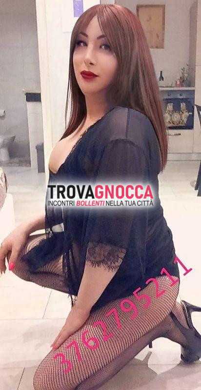 transessuale bella porcellina pronta cedere ogni tuo desiderio sessuale. gola profonda e minchia sempre duro ti aspetto godere insieme. bel culo pronto essere sfondato ospito raggiungimi serata indimenticabile.