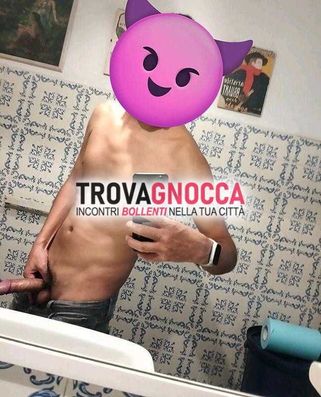 🔥🍆 È arrivato giovane toro attivo 20cm dotato e disponibile divertimento sensuale 😈🤑