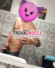 🔥🍆 È arrivato giovane toro attivo 20cm dotato e disponibile divertimento sensuale 😈🤑