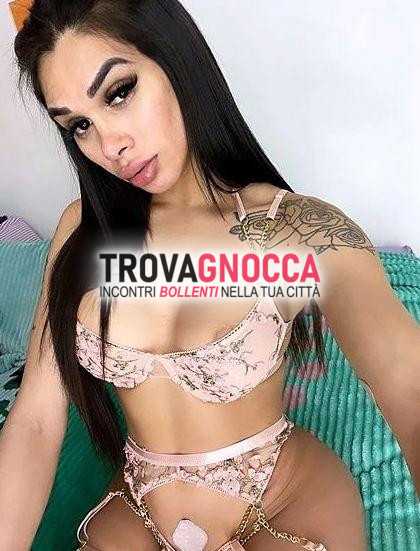 🌸avril🌸transessuale un'esperienza unica tua prima volta🔥 sensualitÀ e passione calda ti aspettano🔥