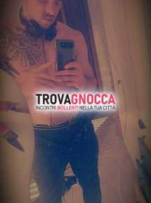 cerco donna o ragazza che desidera passare dei momenti puro divertimento
