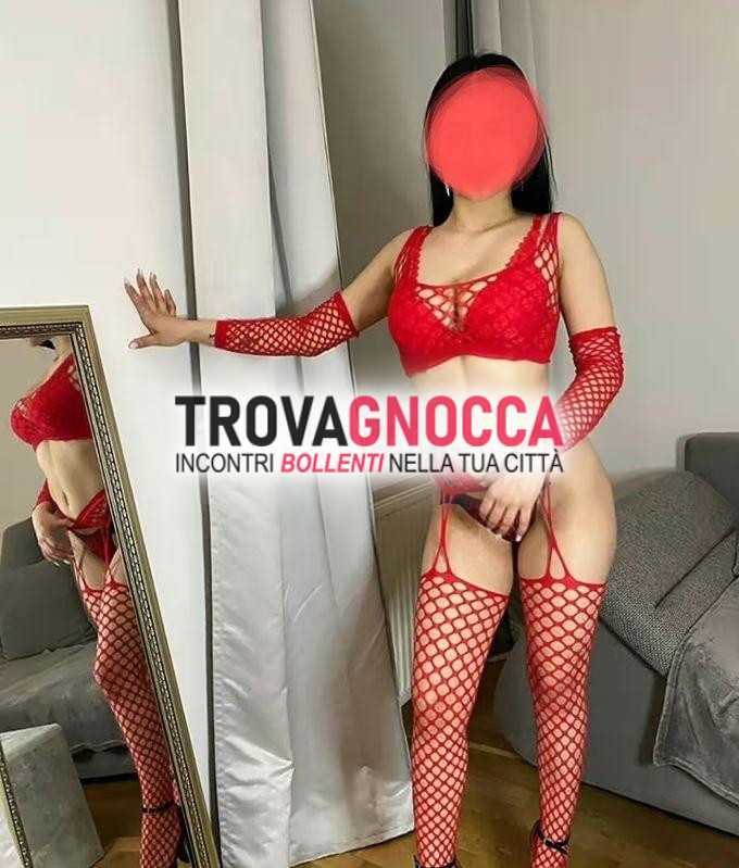 cleo🌶giovane e incredibilmente bella 🥰🥰 ❤‍🔥una vera bomba sexy❤‍🔥.💦la sua bellezza È morire💦. stupenda mix erotismo puro e passione 🚨pelle deliziosa e f