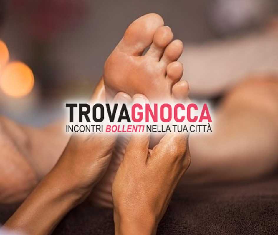 momenti puro relax adoratori dei piedi e delle calze maschili.