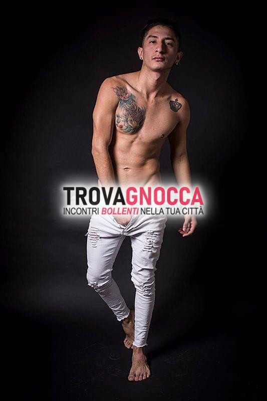 a castellanza nicolas ti aspetta prima volta xxl🐽🔥 ragazzo educato bravissimo e molto porco che ti accoglierÀ nudo adamo🥳💦👅🤣🎉