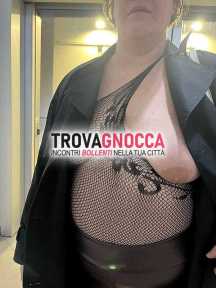diavolita ๐ sensuale ragazza italiana ๐ diavolita ๐ sensuale ragazza italiana ๐