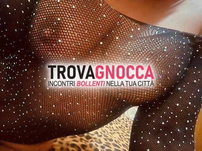 ragazza napoletana che raggiungo direttamente al tuo domicilio o albergo incontro privato indimenticabile
