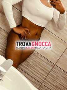 torero vaccarizzo karina nuova arrivo cuba è qui offrirti un'esperienza unica. sono completa e deliziare tuoi sensi ho anche un'amica che offre servizi massaggi. puoi scegliere quella che preferisci grazie 🙏🏾