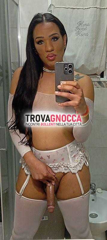 ayka brasiliana. l'intensità uragano sesso ti travolgerà.