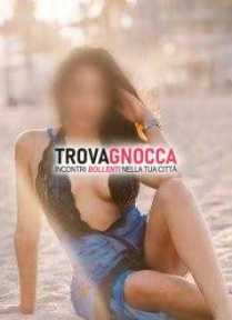 per tua prima volta seducente tentatrice è disponibile accompagnarti viaggio piacere. offriamo massaggio you and me massaggio quattro mani e massaggio total body soddisfare ogni tuo desiderio. 💋 solo te solo uomini italia
