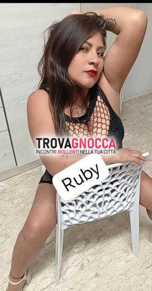 ruby all'ultimo giorno citta 💜🐽💯📷💥❌️❤️seduzione allo stato puro🔥💯👑🍒💣nessuna fretta🎀combina erotismo e passione😍l