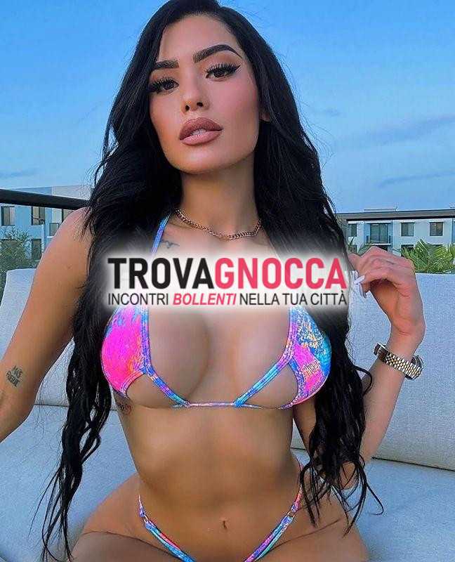 la tua colombiana desiderata ✨🥂🍾 sono qui oggi e rimango tempo limitato siamo due 🔥pronti trÍo inebriante 🤩