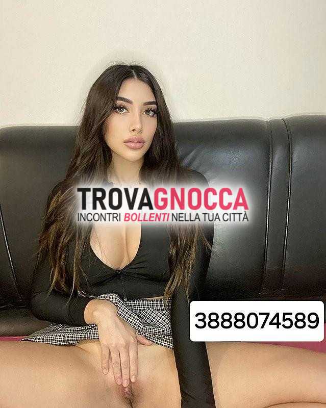 domodossola 🌼 piacevole 🌼 offro varietÀ esperienze e molto altro 💦🔥 sempre disposizione unica e memorabile 🥳🥳🥳🥳