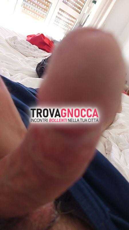 per coppie e singole.stasera e domani 
assolutamente no gay e bisessuali
primo contatto esclusivo tramite whatsapp.