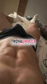 ragazzo palestrato molto caldo 🔥 disponibile momenti intenso divertimento non gratis non rispondo numeri sconosciuti ragazzo palestrato molto caldo 🔥 disponibile momenti intenso divertimento non gratis non rispondo numeri sconosciuti