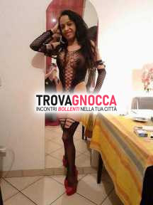 thalia affascinante corpo favola donna autentica senza inganni thalia affascinante corpo favola donna autentica senza inganni