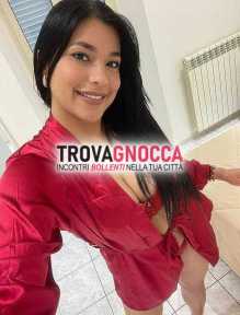 💋 massaggiatrice esclusiva 💋 ti offro mia compagnia un'esperienza unica lontana proverbiale nutrita sensazioni estremamente piacevoli.