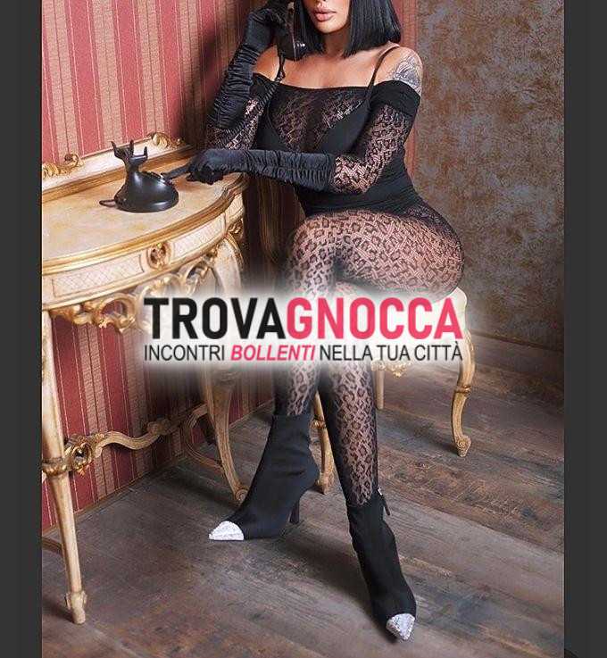 novitÀ scopri sexy therapy claudia e marco combinazione classe eleganza e provocazione incontro ricco passione e desiderio.