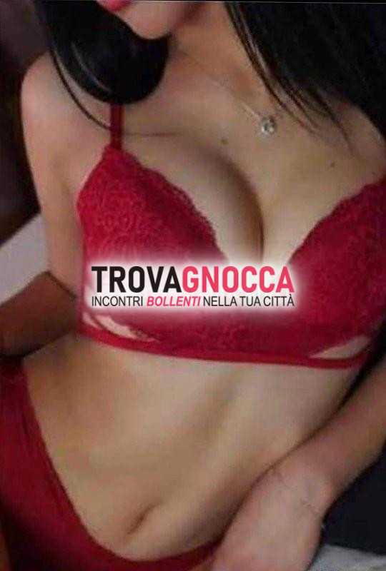 incantevole mora semplice incontrare ma impossibile scordare. sono giovane donna affascinante dolce e davvero irresistibile.
