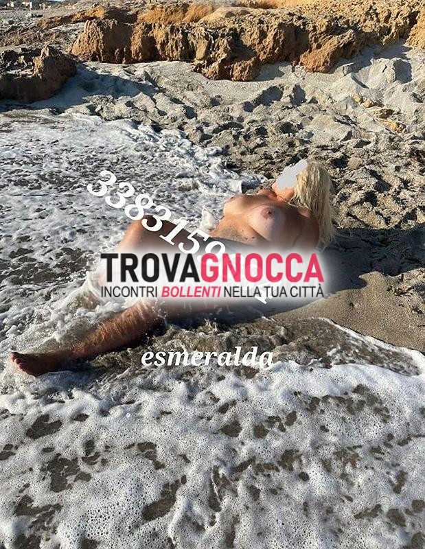 donna matura 55 anni un'infinità esperienze. bionda bianca dalle labbra invitanti e bocca profonda pronta soddisfare ogni tuo desiderio. 🫦👅