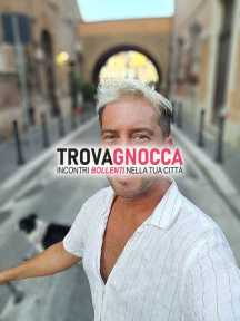 sono tuo affascinante vicino quello che hai sempre desiderato conoscere. sono tuo affascinante vicino quello che hai sempre desiderato conoscere.