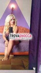 foto autentiche nastya. bionda affascinante e irresistibile curve mozzafiato e pelle morbida ti offrirà indimenticabili attimi puro piacere.