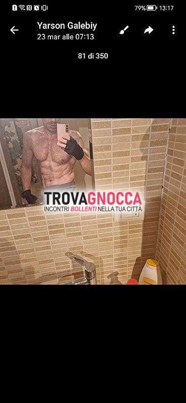 ❗️❗️❗️❗️estremamente definito e mega muscoloso 💪💪💪tuo gran massaggiatore💆💆💆‍♀️ preferito♨️🐷♨️🔥🔥🔥💦💦💦💦