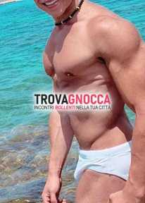 mi chiamo giulio sono ragazzo attivo sud italia superdotato ospito e mi sposto