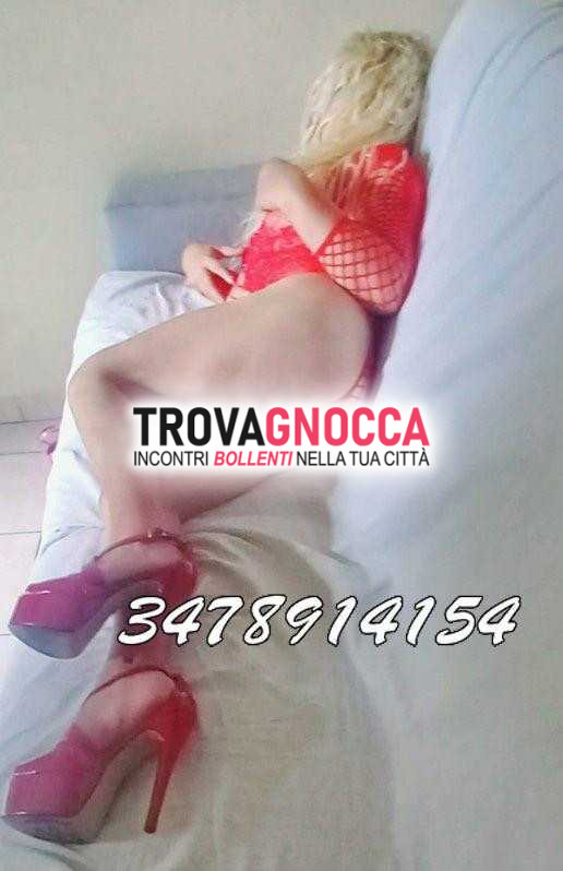 rimaste pochi giorni marina pietrasanta dopo ritorno settembre dora 👄 foto autentiche al 100👄
