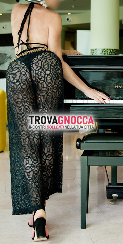 micaela affascinante italiana