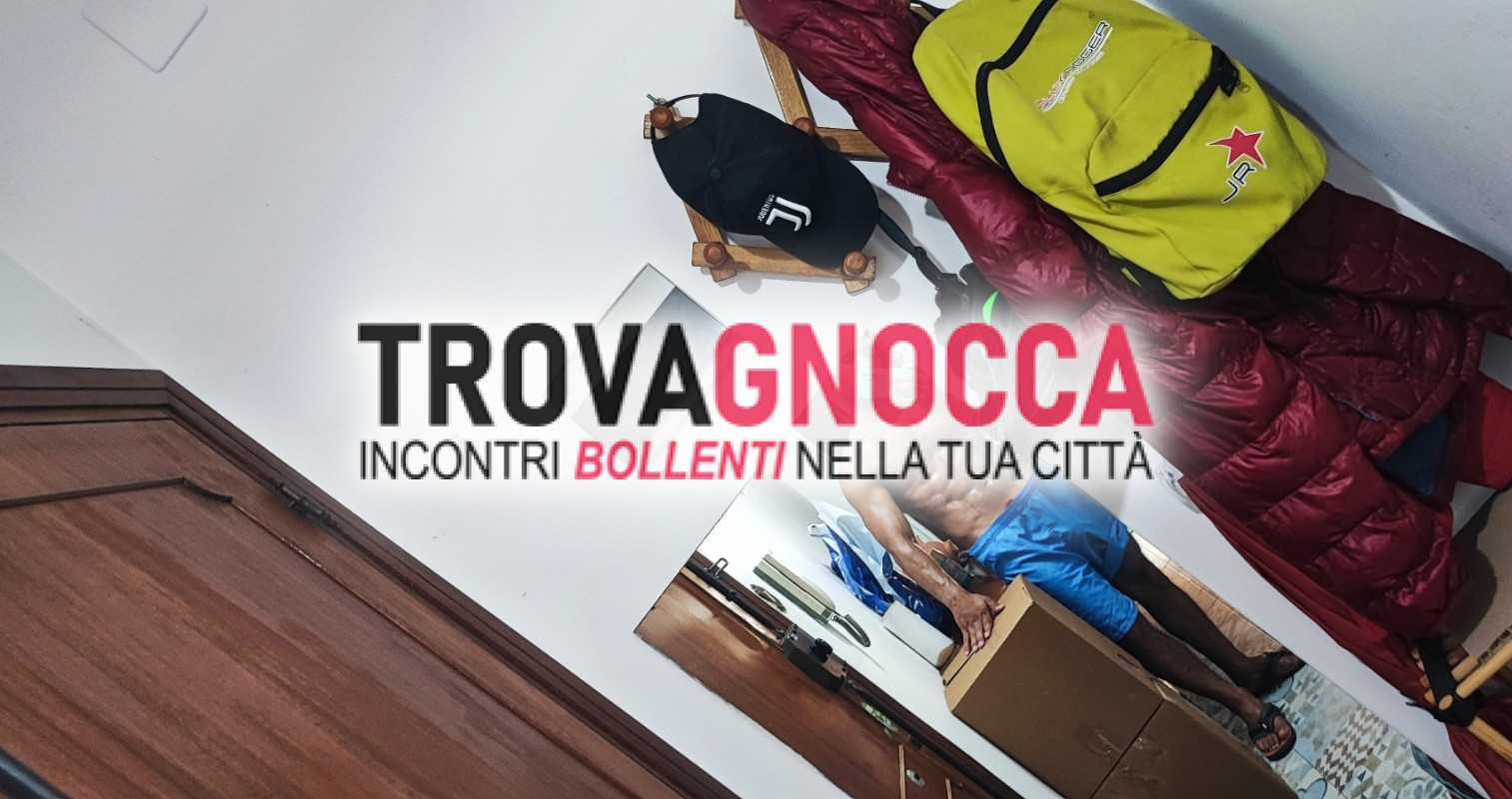 🔥🔥 bellissimo ragazzo dominante 💪bisex curioso . molto maschile- magro- atletico- ben dotato 20 cm attivo 🔥🔥