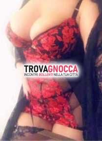 italiana prorompente corpo mediterraneo brividi. “la ragazza porta accanto” che nasconde mille perversioni…😈 nessuna “sveltina”. un'esperienza orale👄 che sarÀ impossibile dimenticare