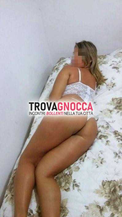 🔥 incantevole donna matura completa e sexy🔥 boccone urlo riflette bellezza foto