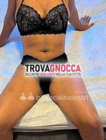 teresina napoletana 37 anni raggiungo momenti pura passione numero e solo whatsapp.