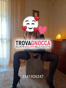 roberta milf è disponibile anche insieme un'amica momenti indimenticabili passione