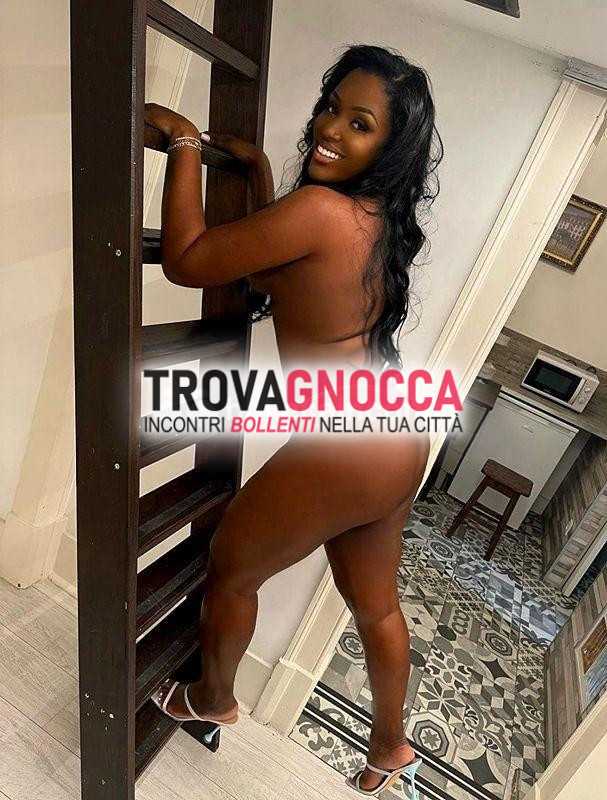 apenas arrivata napoli prima fine settimana offro un'esperienza unica che coinvolge bocchino indimenticabile. ultimi giorni sono perfetti godere dei miei servizi bocca naturale gola profonda e focus speciale sul lato b volta indimenticabile.