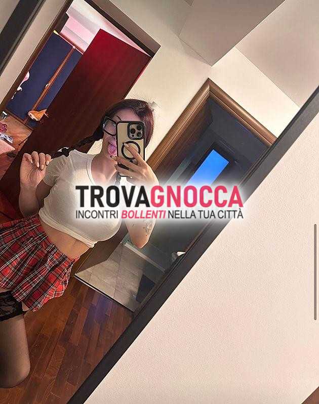 fr. ciao amore offro solo chat erotica e videochiamata inclusa videochiamata verifica e video personalizzati te
