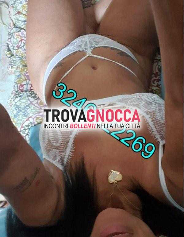 ponte san pietro yasmin 💕incanto seducente dolce e gioiosa capolavoro tempera e fantasia. 💕