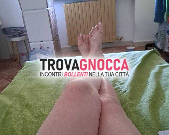 scopri mondo sensuale dei piedi e lasciati trasportare dalla loro adorazione. 
