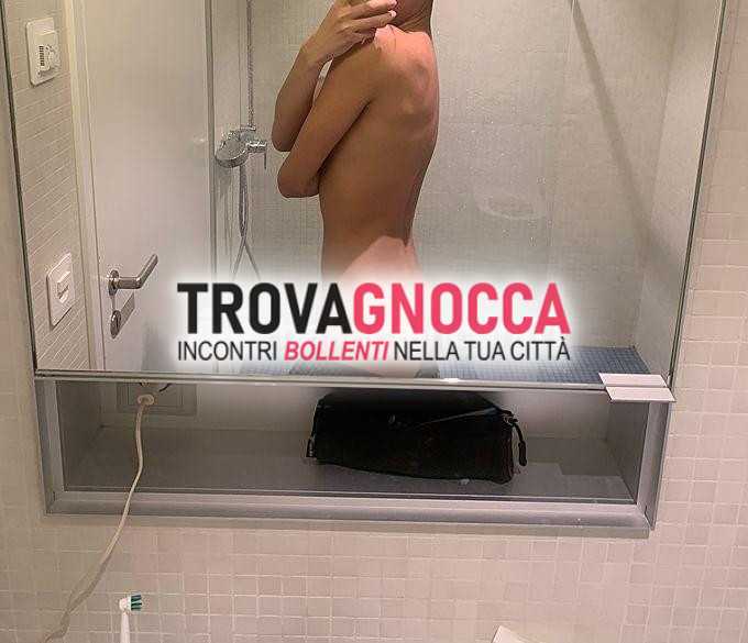 twink asiatico firenze un'adorazione al divino