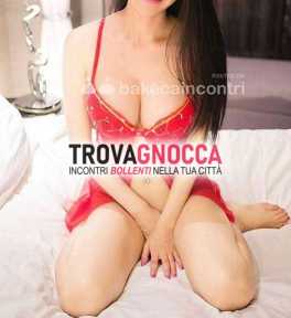 🍒🍒femmina incantevole eccezionale nella camera letto vieni scoprirmi sono migliore🍒🍒