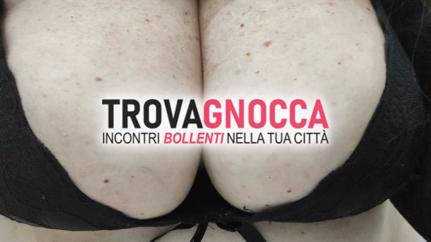 bella signoranapoletana 60 anni piacente carne caldissima tuoi desideri. amanti donna prosperosa e soda riceve ambiente elegante riservato e climatizzato