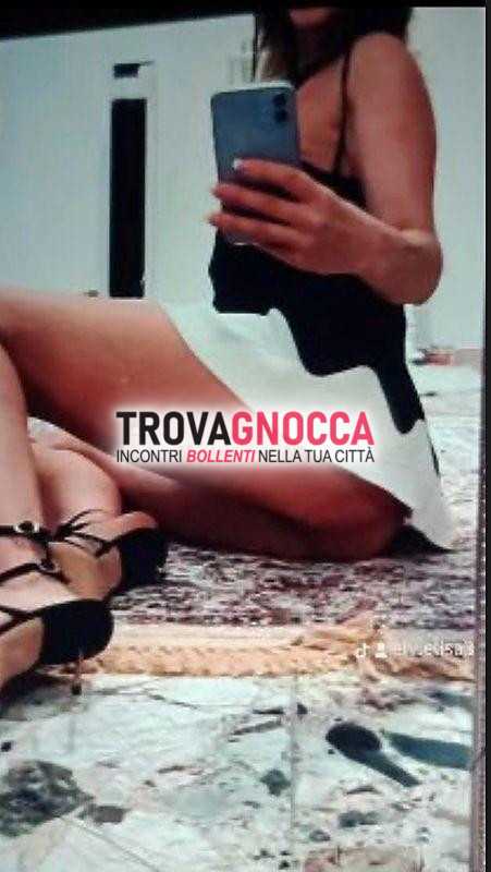 oggi elisa ti aspetta studio cavaria offrirti dei massaggi sensuali indimenticabili