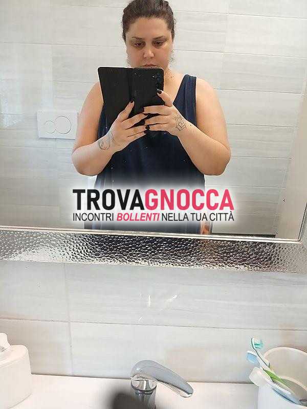 sono ragazza bresciana e cerco amici cui trascorrere tempo divertente all'aperto